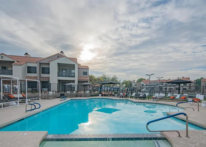 Sleek 2br Workcation Near Kierland District H2272 Scottsdale